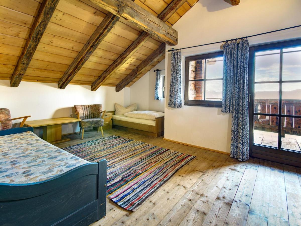 Apartment In Lienz With A Balcony Obernussdorf Bagian luar foto