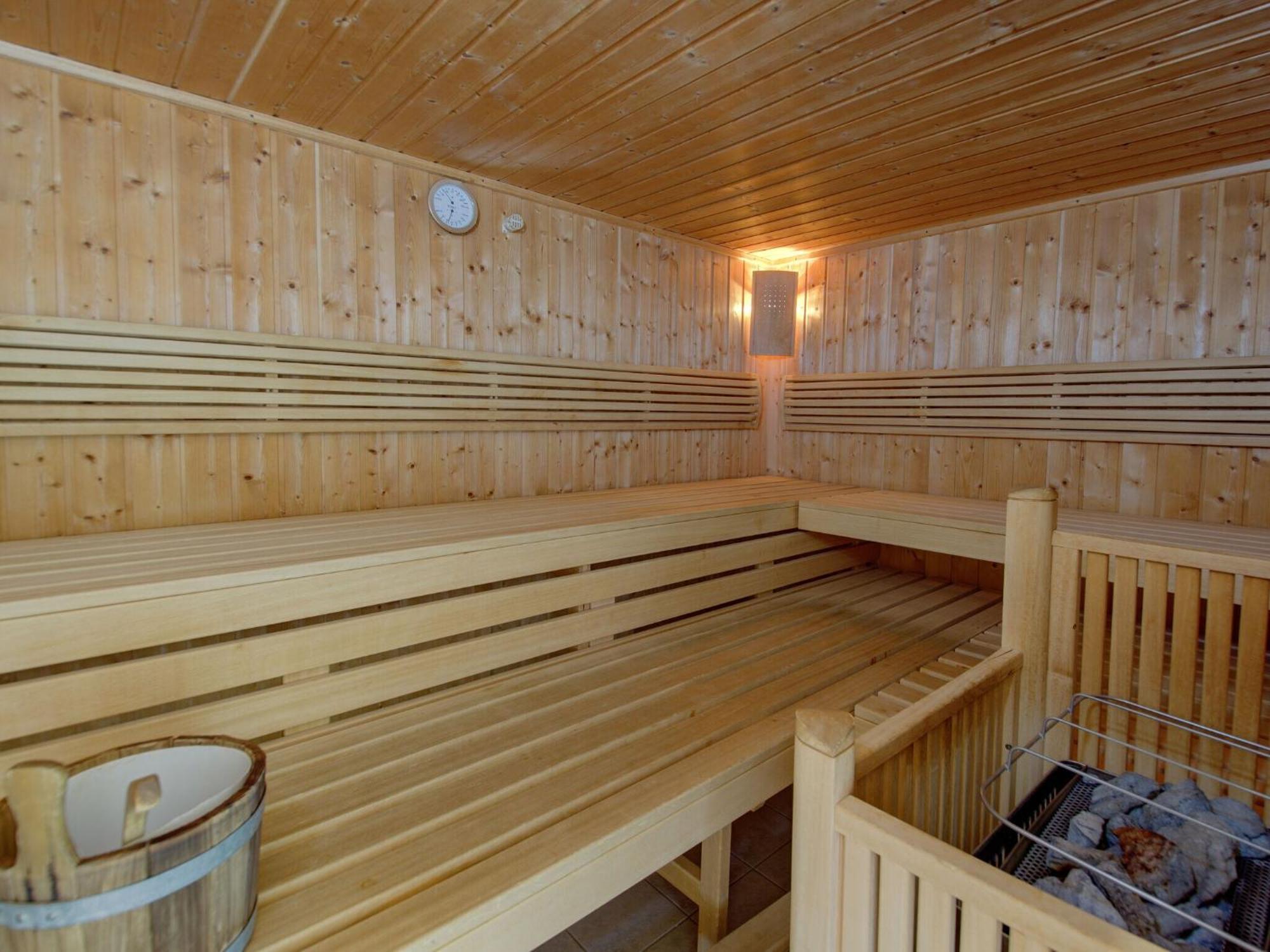 Apartment In Lienz With A Balcony Obernussdorf Bagian luar foto